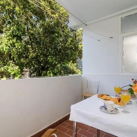 Fiorella- One Bedroom With Terrace And City View Διαμέρισμα Ντουμπρόβνικ